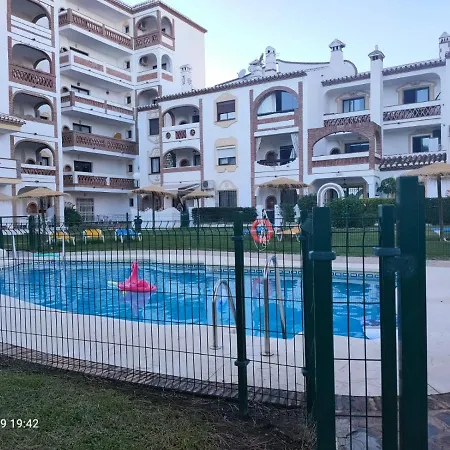 Crown Calahonda *